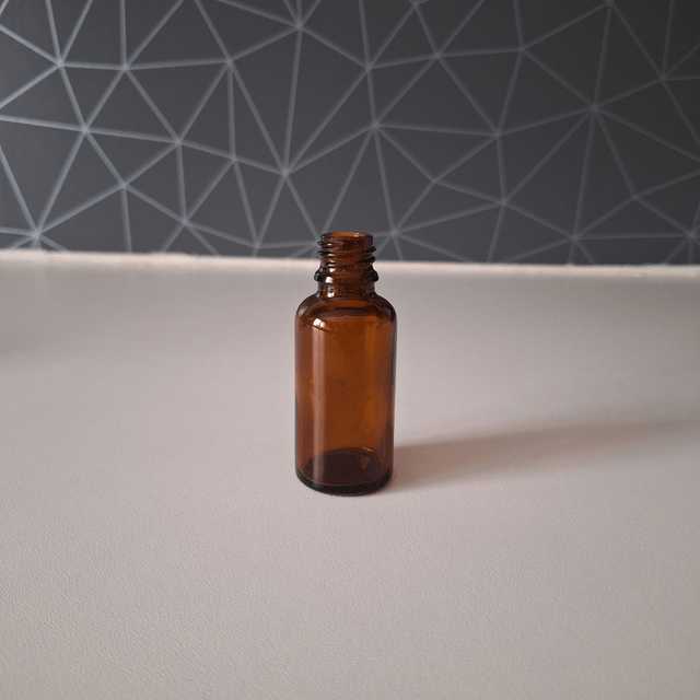 Flacon en verre ambré 30 mL avec bouchage pompe crème